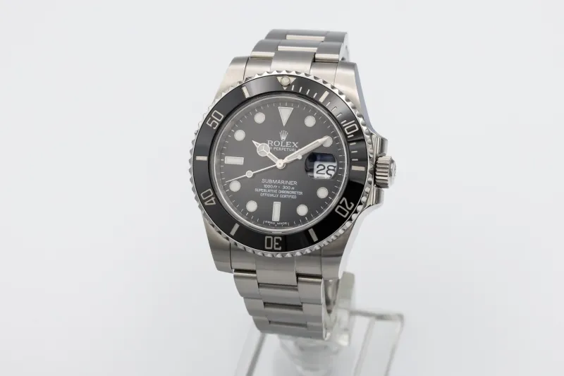 Rolex Submariner 40mm Stainless Steel Oyster 116610LN Circa 2015