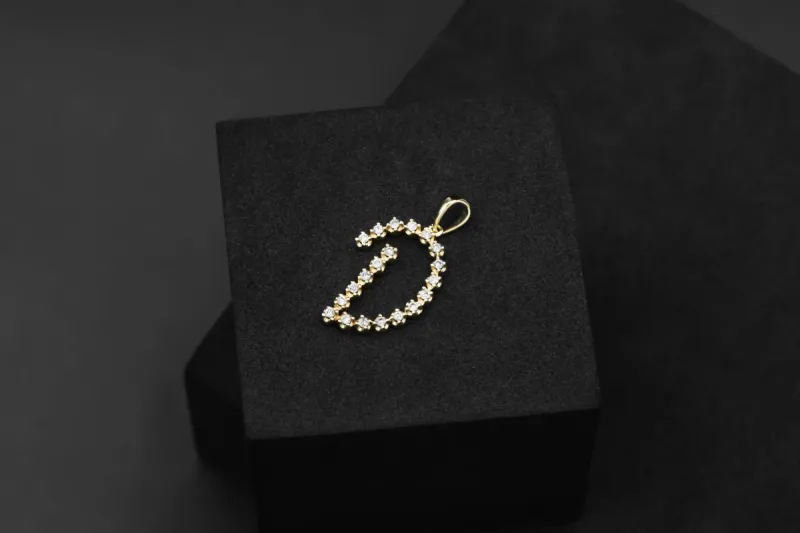 9ct Yellow Gold Diamond  D Pendant 0.20ct