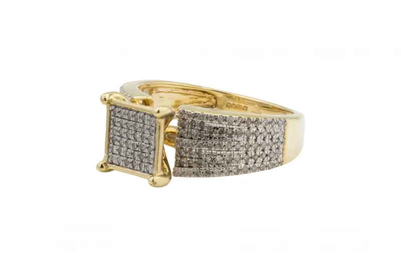 9ct Yellow Gold Diamond Ring 0.54ct 4.6g