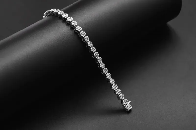 9ct White Gold Diamond Tennis Bracelet 4.50cts
