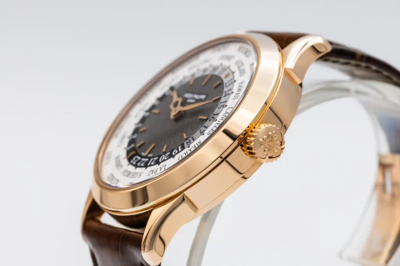Patek Philippe World Time 39.5mm Brown Leather 5130R-001 Circa 2010