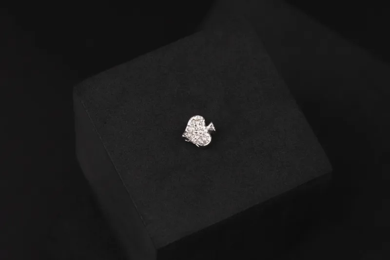 14ct White Gold Diamond Mini Spade Pendant 0.70ct