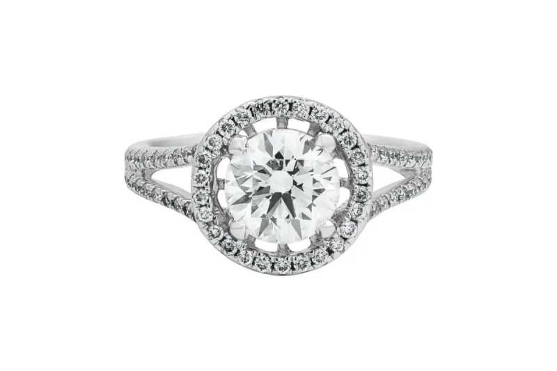 18ct White Gold Round Halo Lab Diamond Ring 1.48ct IGI Certified