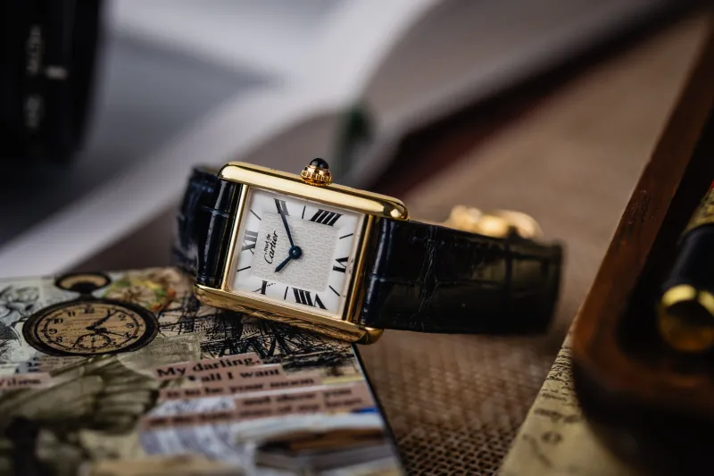Cartier Must de Cartier Tank 22mm Vermeil Black Leather 1613 Circa 1990s