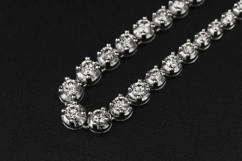 9ct White Gold Graduated Diamond Tennis Necklace 10.72ct