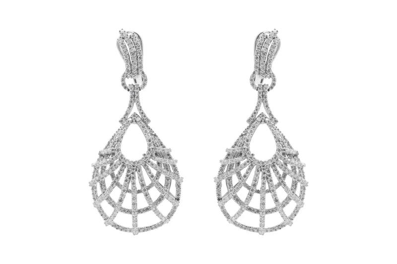 18ct White Gold Diamond Drop Down Earrings 8.70ct  34.3g