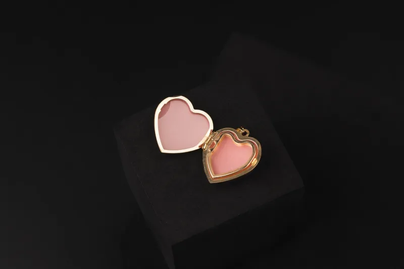 9ct Yellow Gold Heart Shaped Family Locket 2.61g