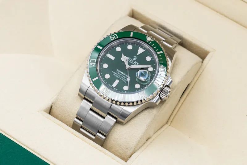 Rolex Submariner 40mm 'Hulk' Stainless Steel Oyster 116610LV 2019