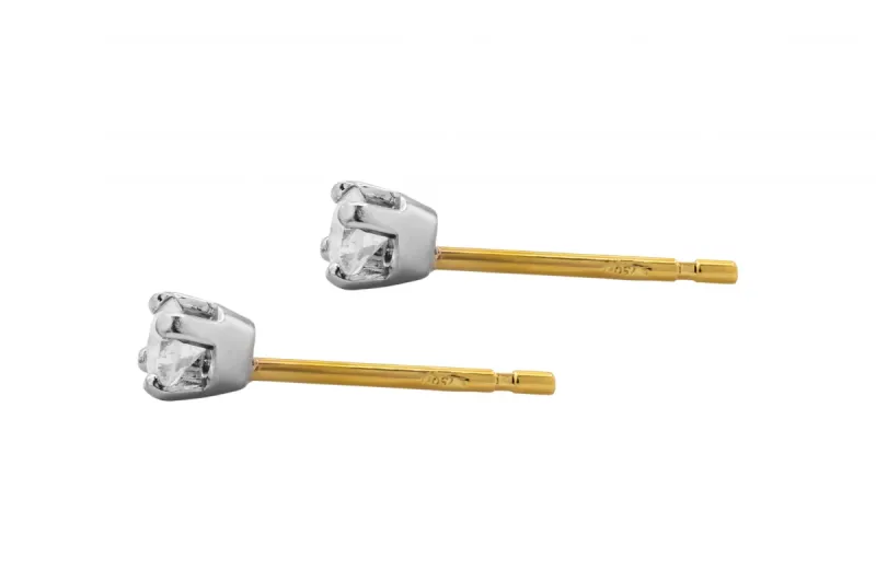 18ct White Gold Diamond Stud Earrings  0.20ct