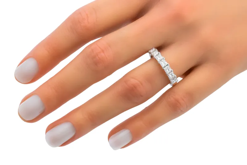 18ct White Gold Princess Cut Diamond 7 Stone Ring 1.05ct