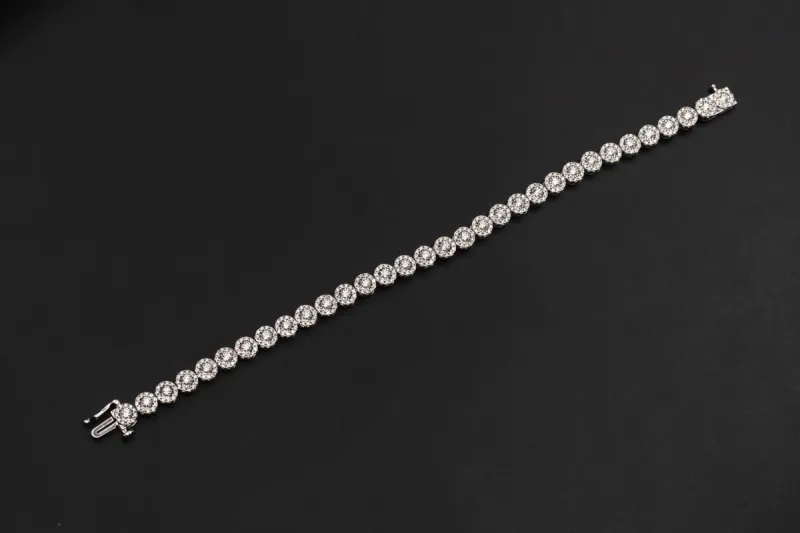 18ct White Gold Diamond Bracelet 3ct