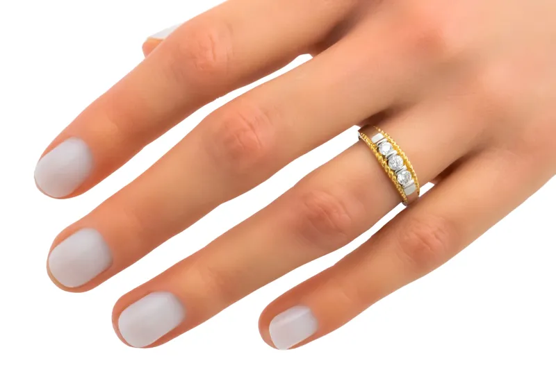Platinum & 18ct Yellow Gold Trio Diamond Ring  0.31ct