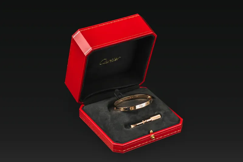 Cartier LOVE Classic 18ct Rose Gold Bracelet Size 17 30.6g Authentic Box
