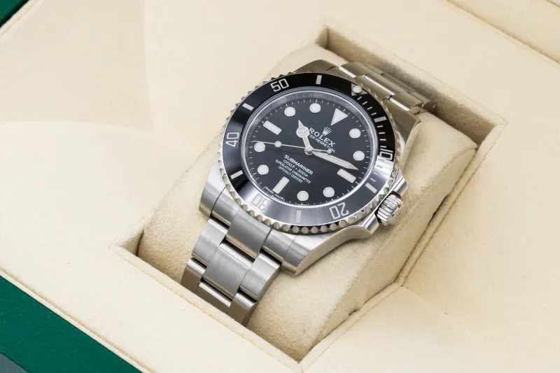 Rolex Submariner Non Date 40mm Stainless Steel Oyster 114060 2017