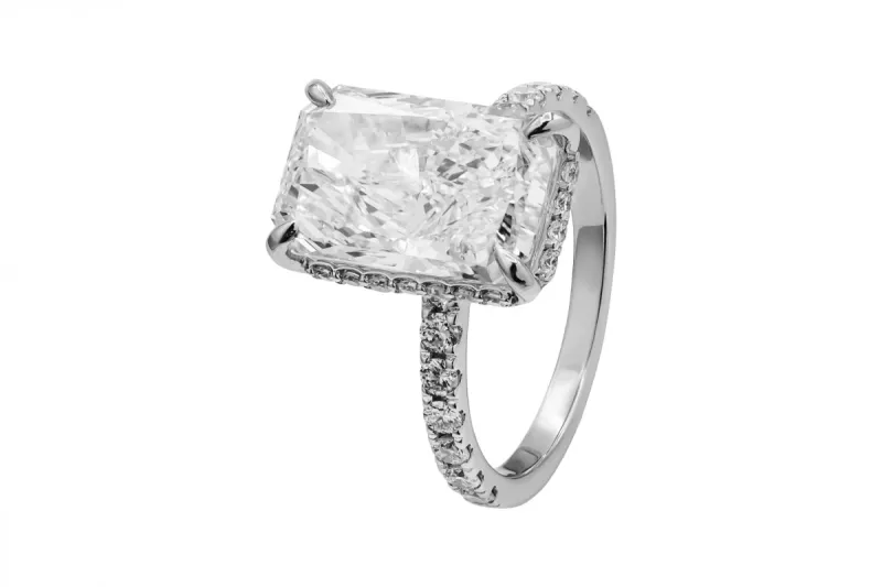 18ct White Gold Radiant Lab Diamond Ring 4.00ct IGI Certified
