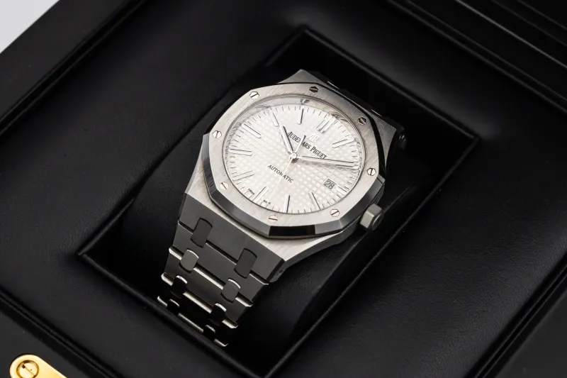 Audemars Piguet Royal Oak 41mm Stainless Steel 15400ST.OO.1220ST.02 Circa 2020