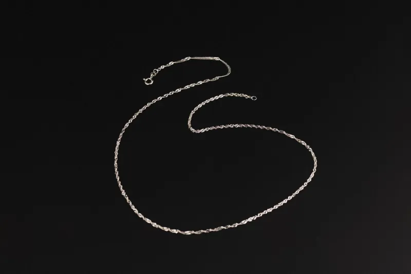 9ct White Gold Spiga Chain 18" 2.2g