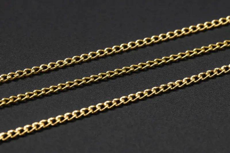 18ct Yellow Gold Curb Chain 6.6g