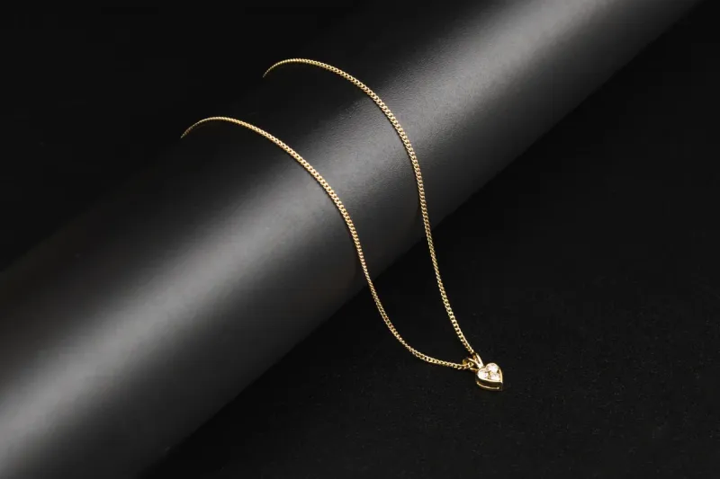 18ct Yellow Gold Three Diamond Heart Necklace 0.10ct