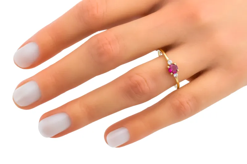 14ct Yellow Gold Brilliant Cut Pink and White Cubic Zirconia Ring 1.50g