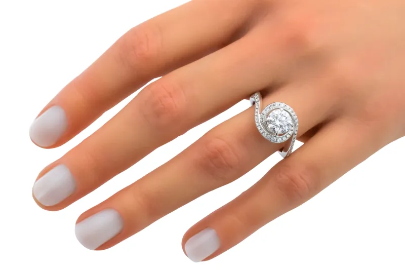 18ct White Gold Twist Halo Lab Diamond Ring 1.55ct IGI Certified