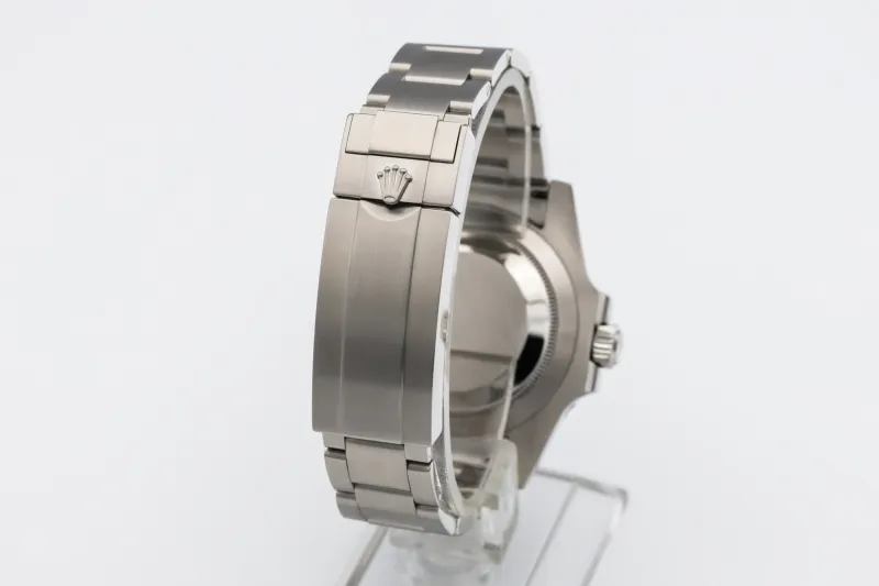 Rolex Submariner Date 40mm 'Hulk' Stainless Steel Oyster 116610LV 2014