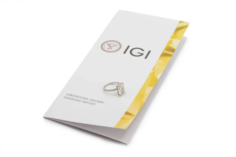 18ct White Gold Radiant Lab Diamond Ring 4.00ct IGI Certified