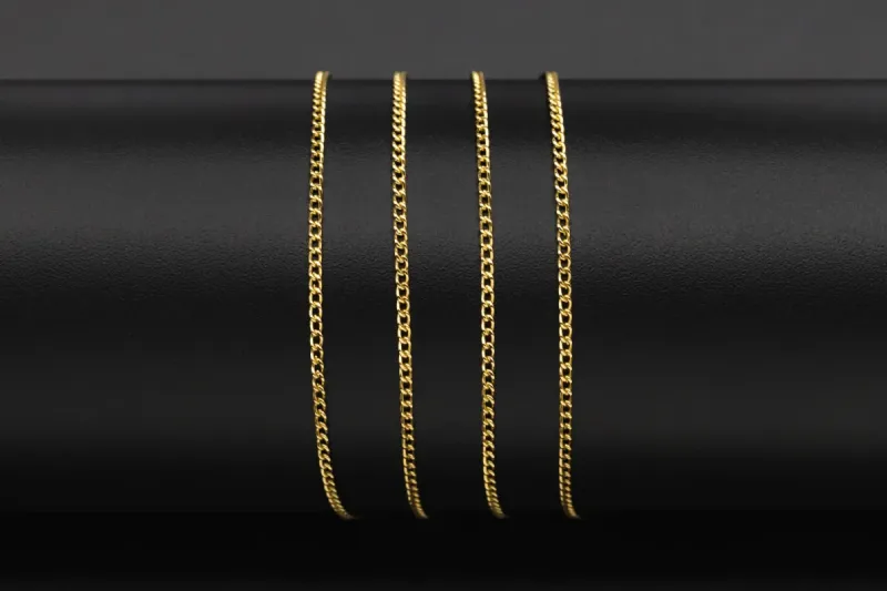 18ct Yellow Gold Curb Chain 6.6g