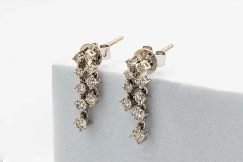 9ct White Gold Diamond Drop-Down Stud Earrings 0.56ct