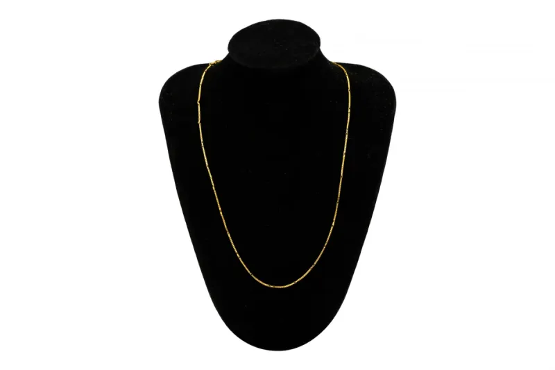 18ct Yellow Gold Fine Chain Necklace 17 Inch
