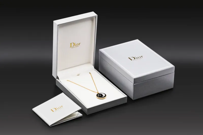 Rose Céleste Medallion Necklace Yellow & White Gold, Diamond