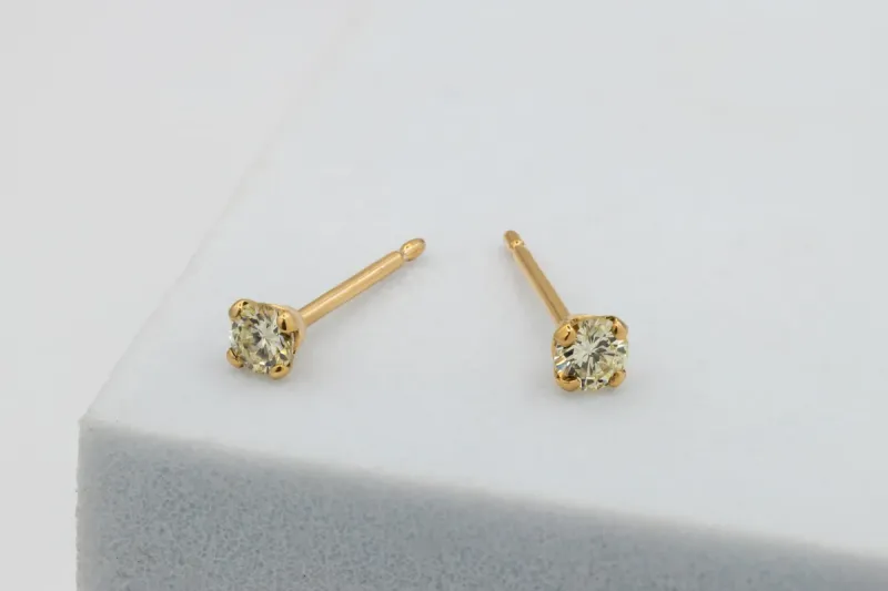 9ct Yellow Gold Classic Diamond Stud Earrings 0.30ct