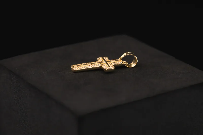 14ct Yellow Gold Mini Cubic Zirconia Cross Pendant 20mm 1.1g