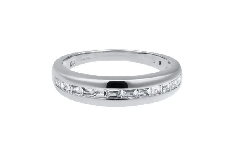 18ct White Gold Baguette Diamond Wedding Band 0.60ct