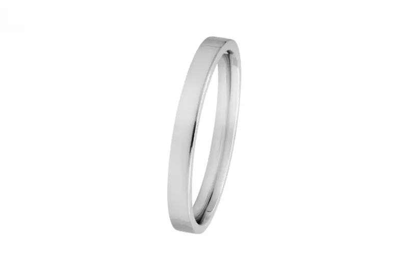 18ct White Gold Flat Court Wedding Band 2.1g