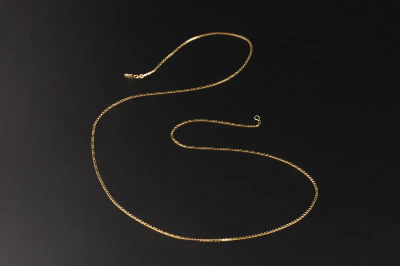 18ct Yellow Gold Box Link Chain 14.5g