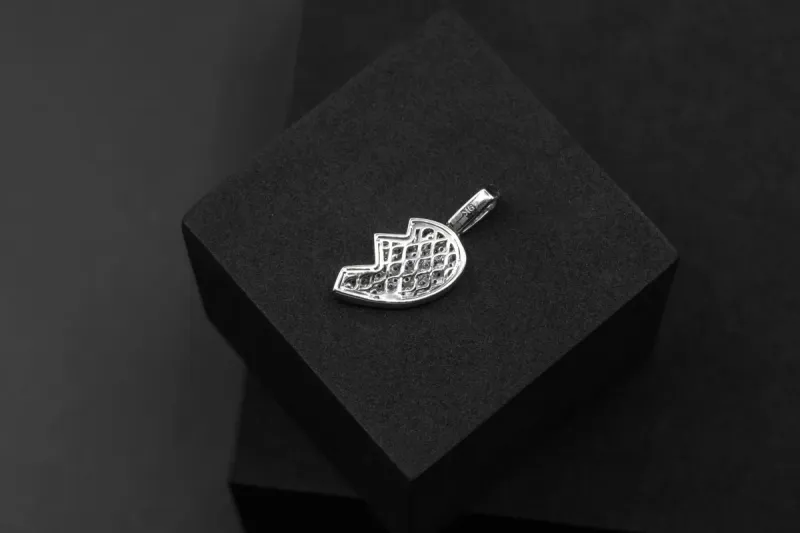 9ct White Gold Diamond Heart Pendant 1.10cts Left Side