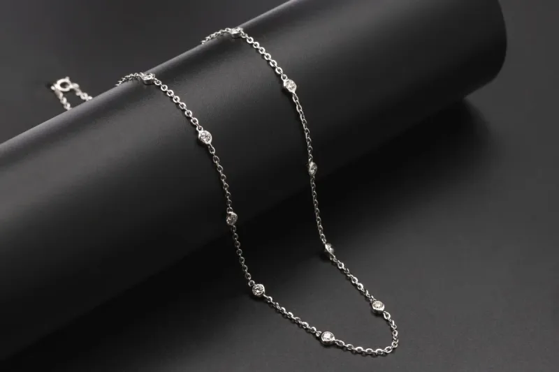 18ct White Gold Rub-Over Diamond Station Necklace 1.04ct