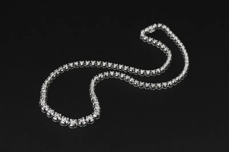 9ct White Gold Graduated Diamond Tennis Necklace 10.72ct