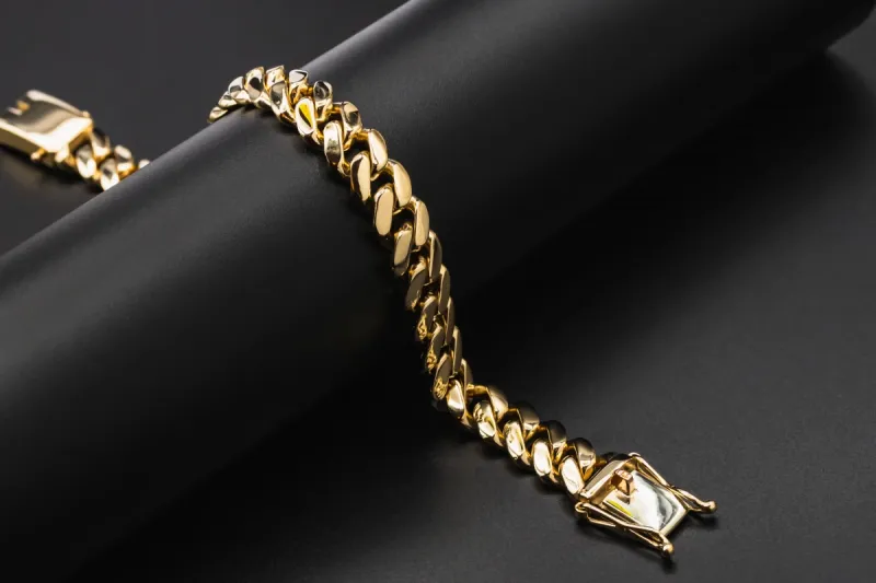 9ct Yellow Gold Cuban Link Bracelet 68.5g