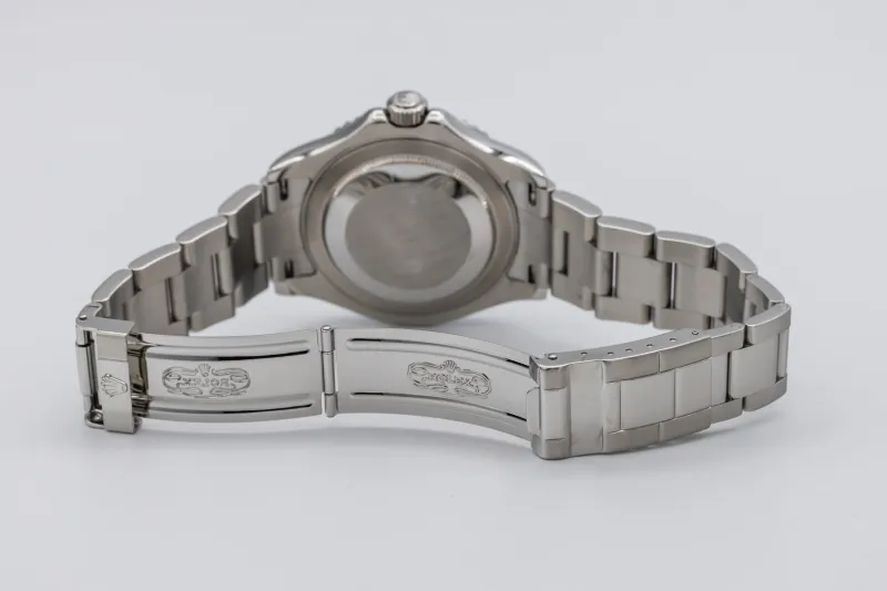 Rolex Yacht-Master 40mm Stainless Steel Oyster 16622 2005