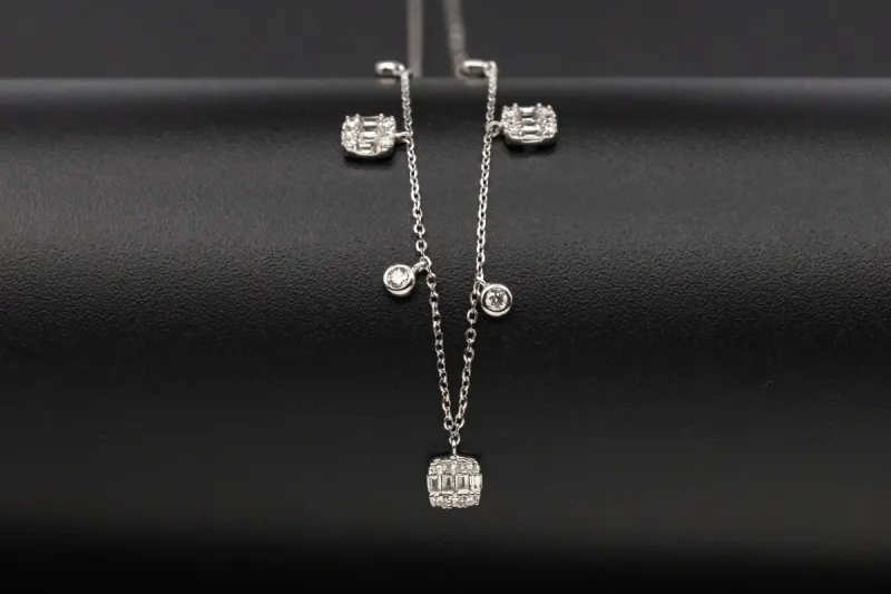 14ct White Gold Diamond Drop Necklace 0.40ct