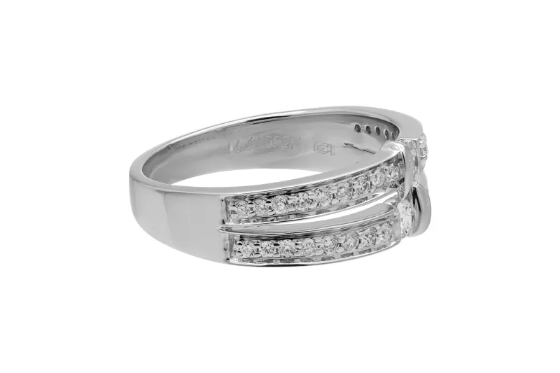 18ct White Gold Diamond Twist Design Ring With Double Diamond Shoulders 0.88ct