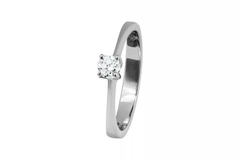 18ct White Gold Diamond Solitaire Engagement Ring 0.20ct