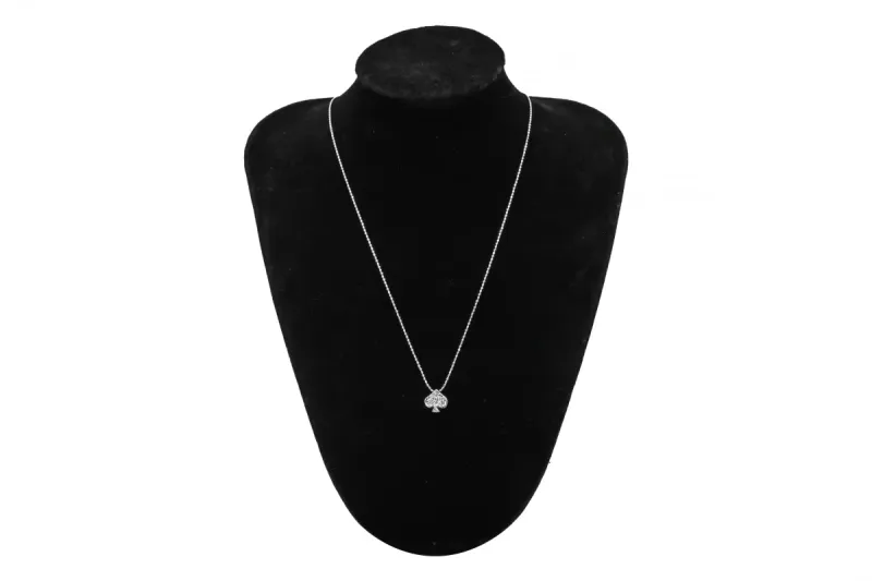 14ct White Gold Diamond Spade Pendant Necklace 2.6g