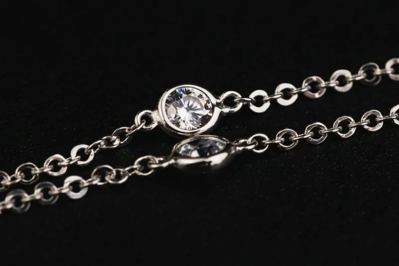9ct White Gold Cubic Zirconia Necklace 17" 4.1g
