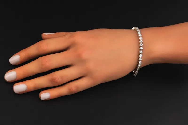 Above Earth 14ct White Gold Lab Grown Diamond Tennis Bracelet 4.98ct