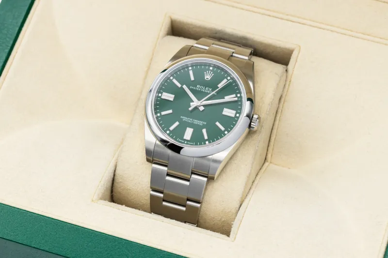 Rolex Oyster Perpetual 41mm Stainless Steel Oyster 124300 2024