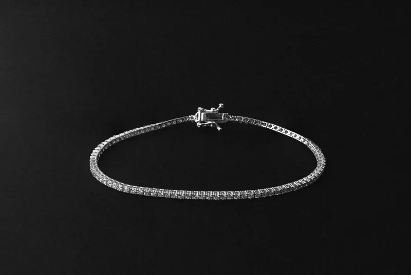 14ct White Gold Diamond Tennis Bracelet 1.88ct