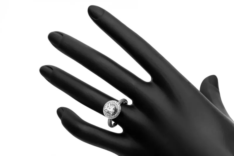 18ct White Gold Diamond Engagement ring 2.39ct